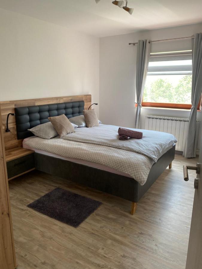 Apartman Laura Smoljanac Bagian luar foto