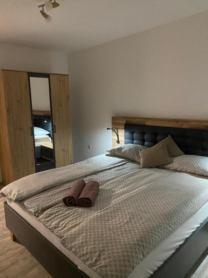Apartman Laura Smoljanac Bagian luar foto